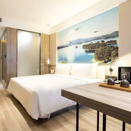 Atour Hotel Maoming Bagian luar foto