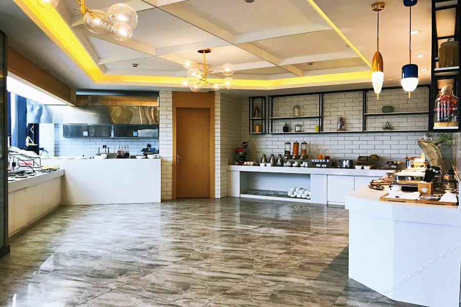 Atour Hotel Maoming Bagian luar foto